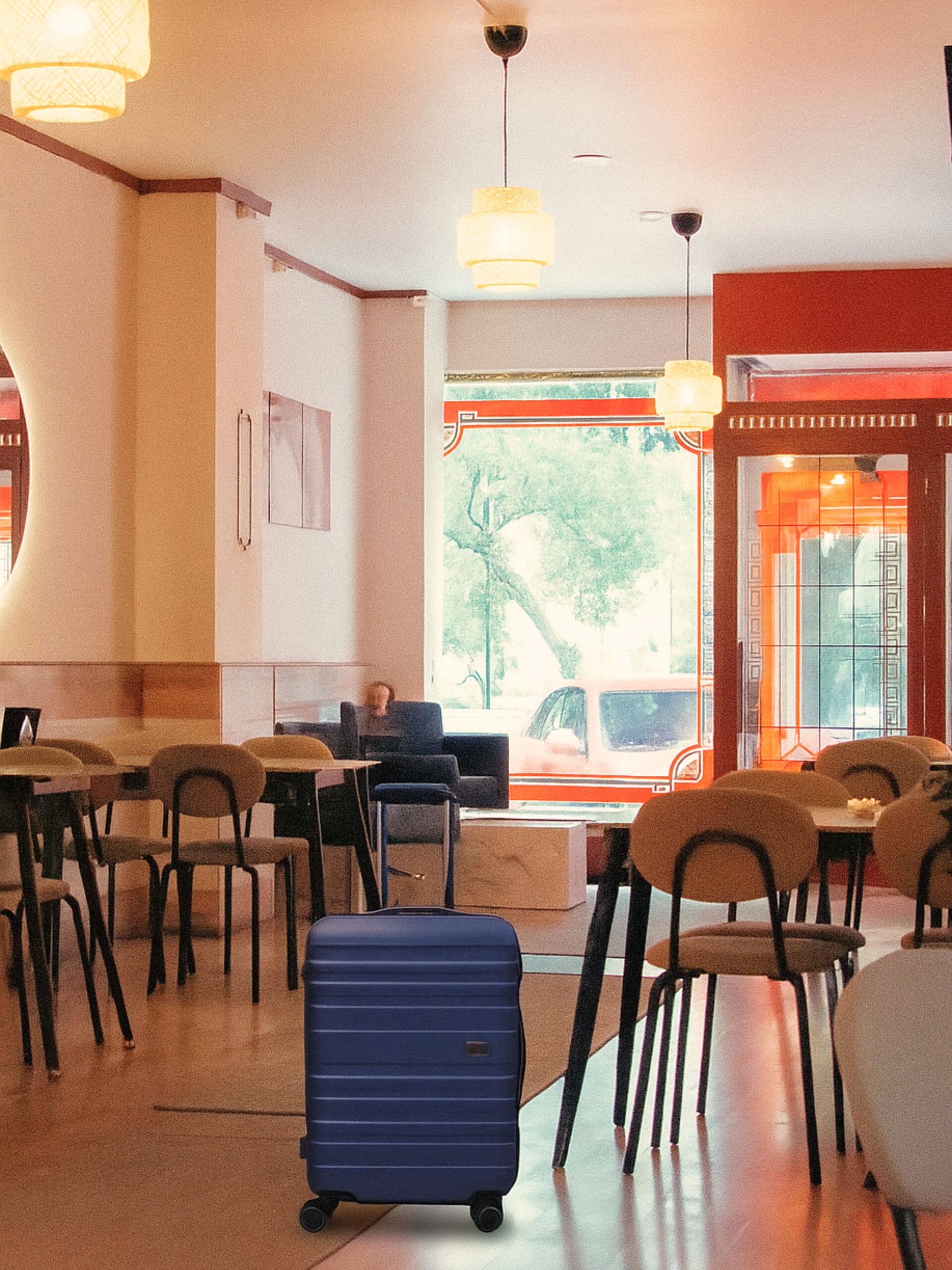 Säilytä matkatavarasäilytys Loungessa, Turku