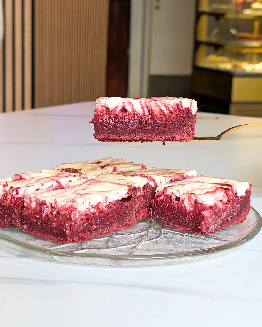 Gluteeniton Velvet Brownie