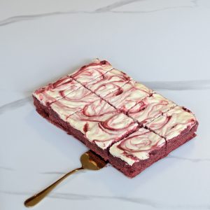 Gluteeniton_velvet_brownie